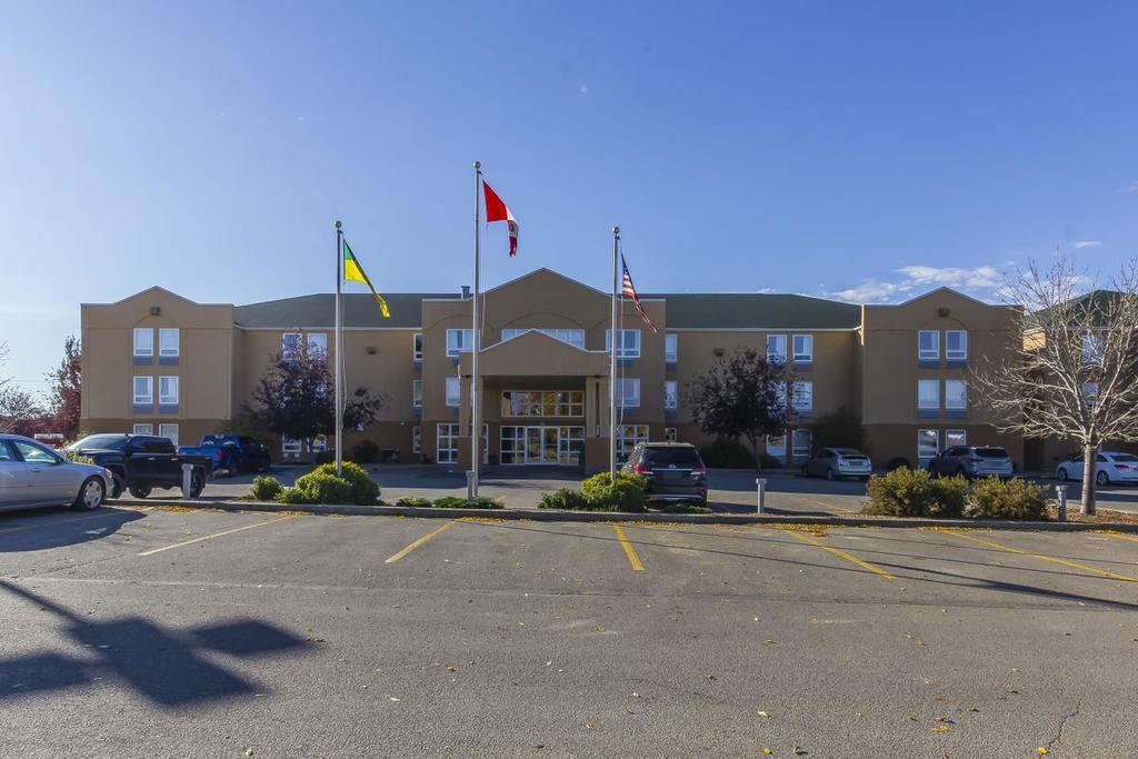 מוס ג'או Comfort Inn & Suites מראה חיצוני תמונה