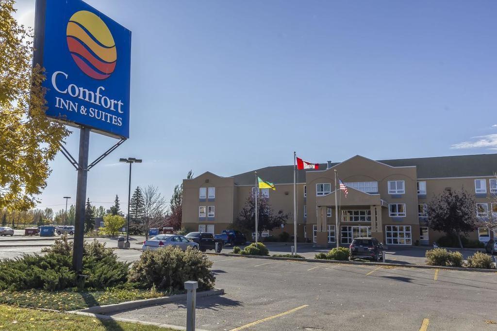 מוס ג'או Comfort Inn & Suites מראה חיצוני תמונה